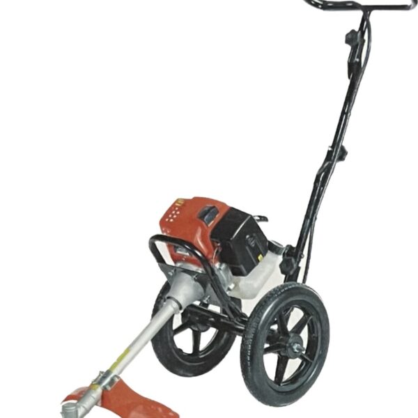 DESBROZADORA DE RUEDAS FANTON HM52.