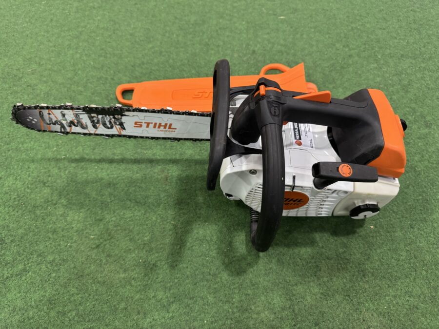 MOTOSIERRA DE PODA STIHL MS 201 TC.